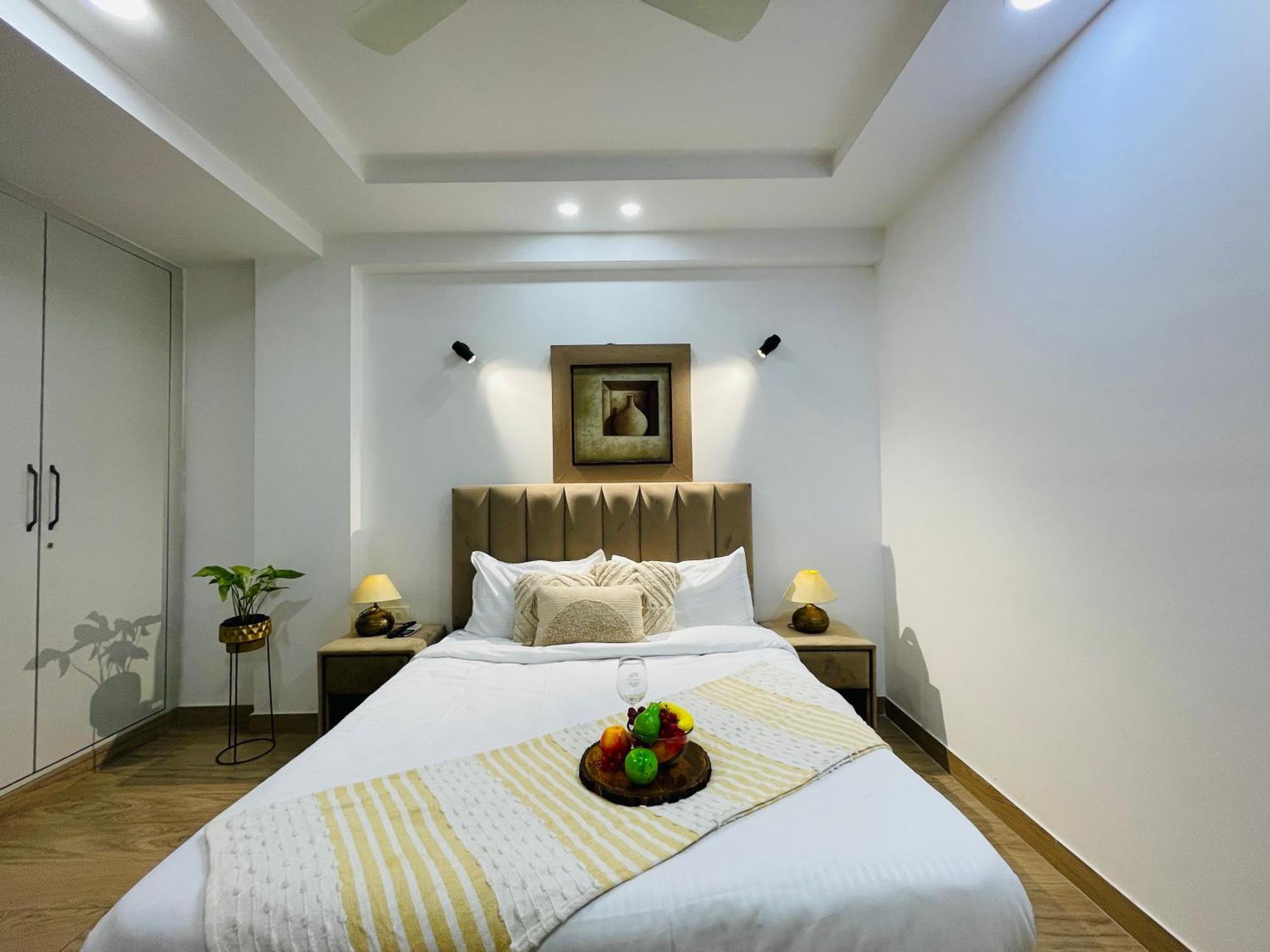 Bedchambers Serviced Apartments, Ardee City グルガウン エクステリア 写真