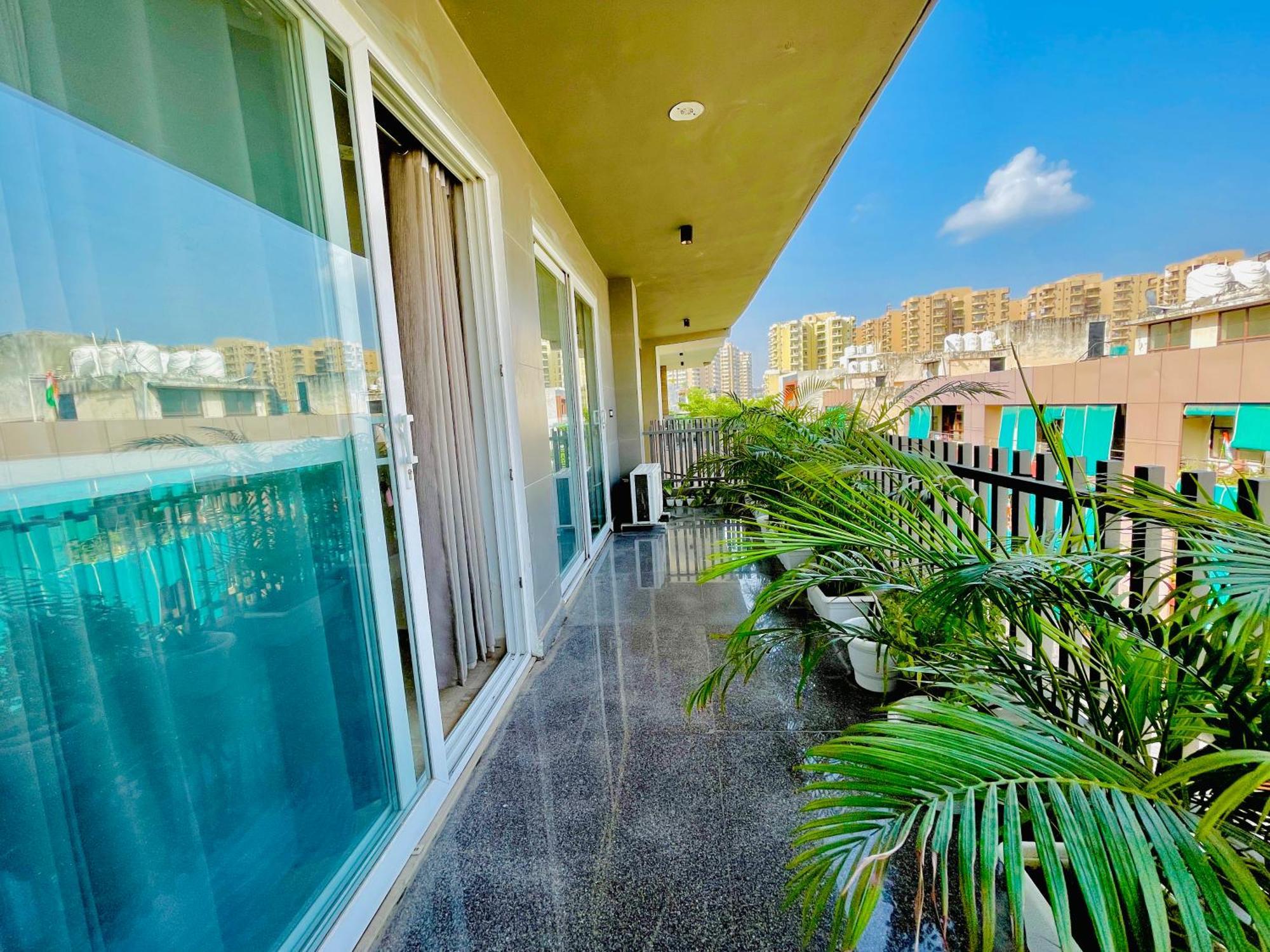 Bedchambers Serviced Apartments, Ardee City グルガウン エクステリア 写真